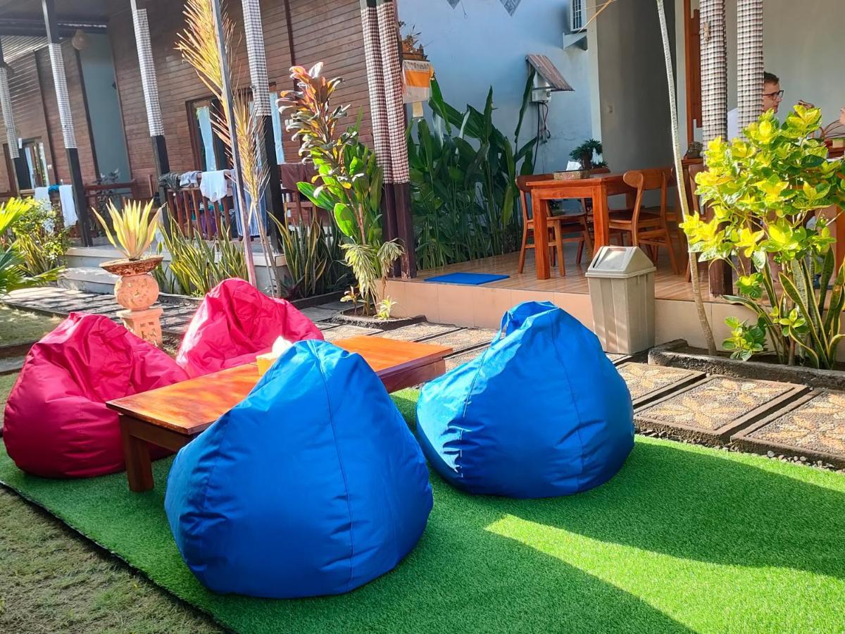 Double'D Hostel Batununggul 外观 照片