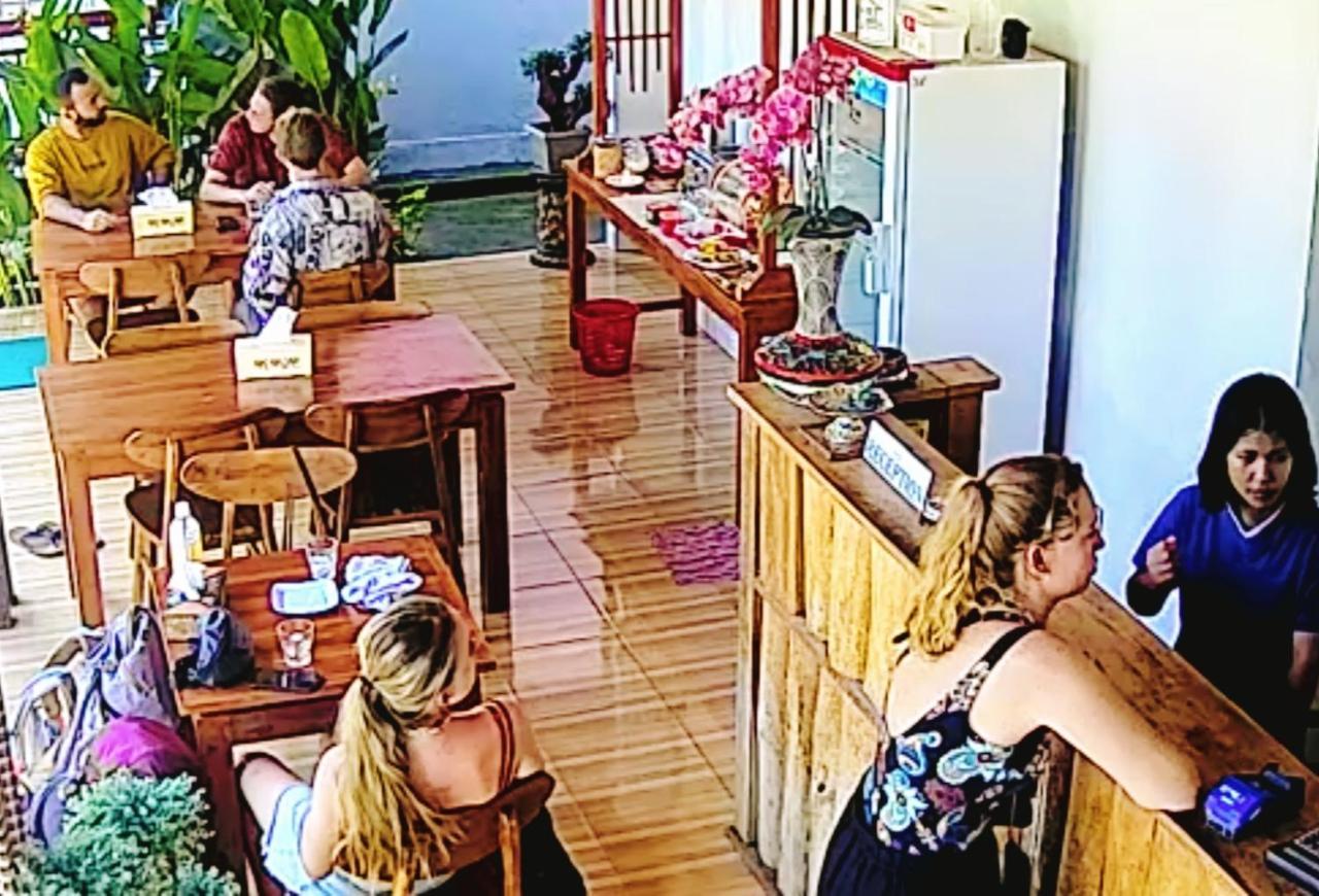 Double'D Hostel Batununggul 外观 照片