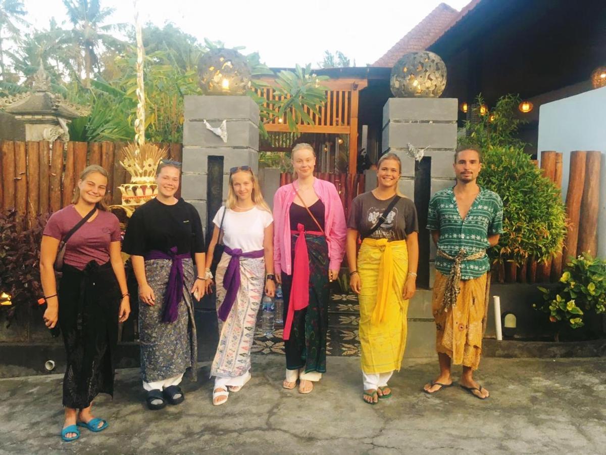 Double'D Hostel Batununggul 外观 照片