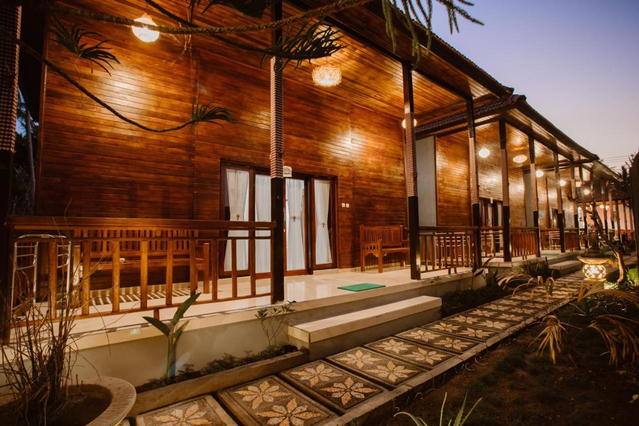 Double'D Hostel Batununggul 外观 照片