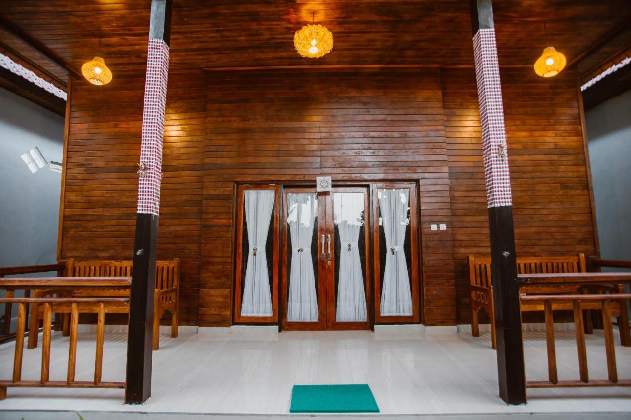 Double'D Hostel Batununggul 外观 照片
